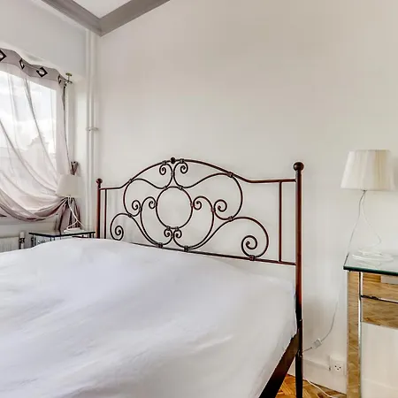 Avec Balcon Quartier Branche Párizs