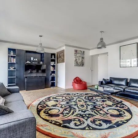 Avec Balcon Quartier Branche Apartman *