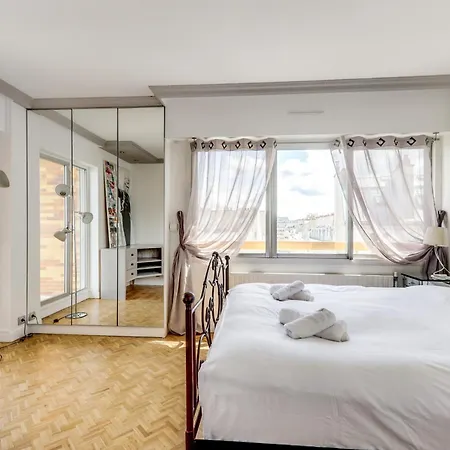 Apartman Avec Balcon Quartier Branche *